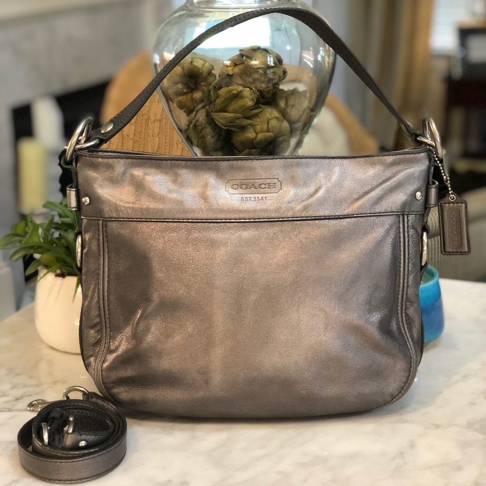 Coach Zoe Smooth Silver Gray Leather Great bag. 😎